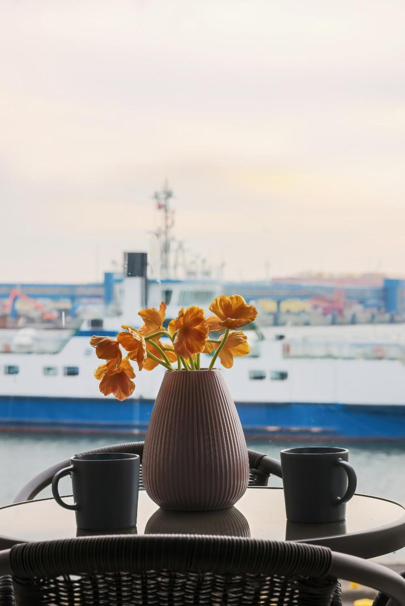 Nowa Flotylla Stylowy Apartament Z Widokiem Na Port By Noclegi Renters Świnoujście Exterior foto