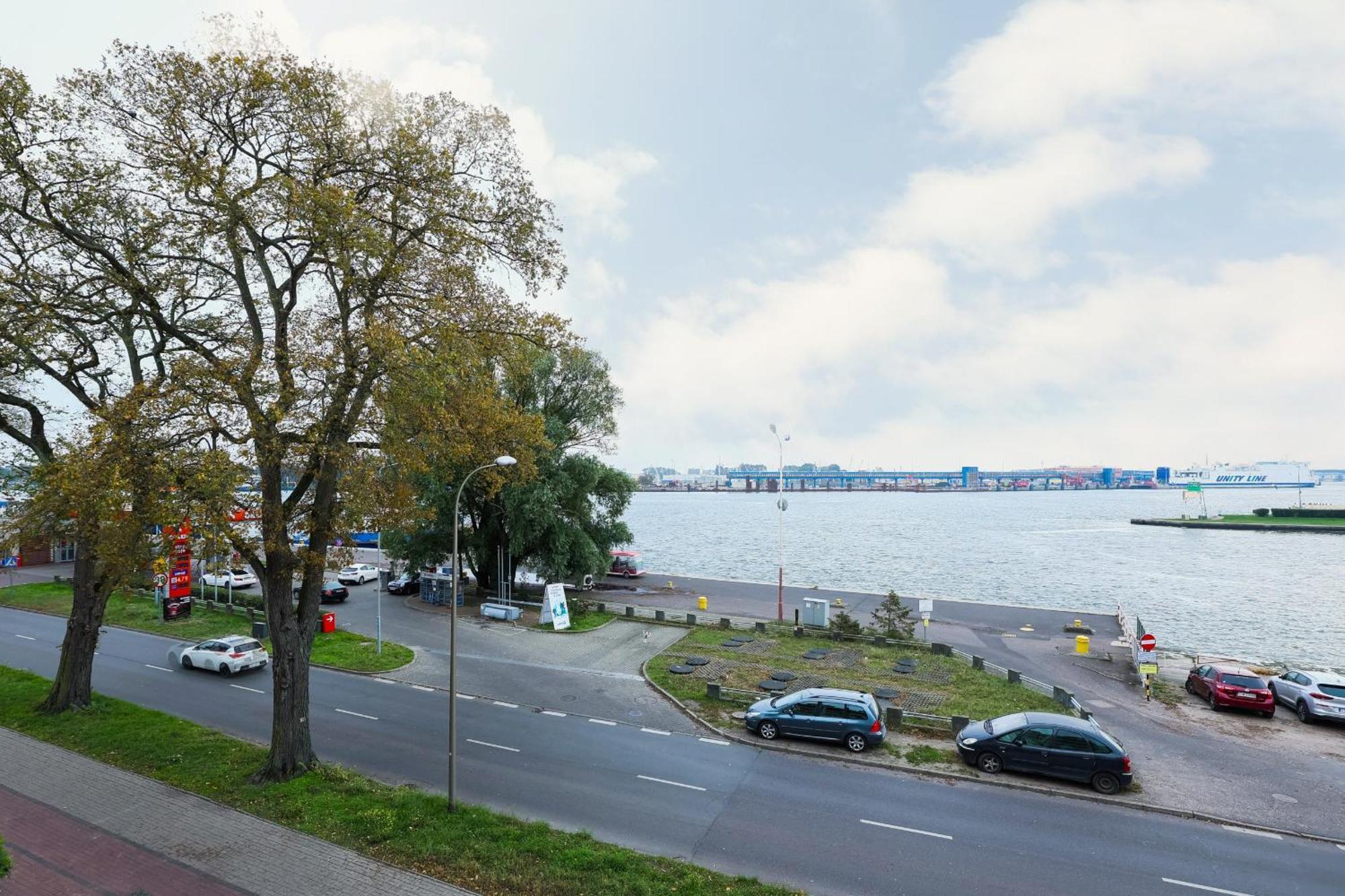 Nowa Flotylla Stylowy Apartament Z Widokiem Na Port By Noclegi Renters Świnoujście Exterior foto